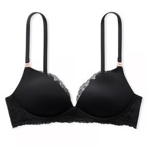 Victoria’s Secret Body By Victoria Maternity Nursing Bra Size 36DDD Black Lace